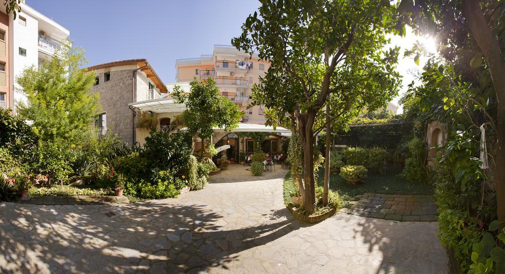 Relais Villa Angiolina Sorrento Exterior photo